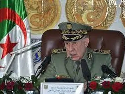 سفر رئیس ستاد ارتش الجزایر به فرانسه