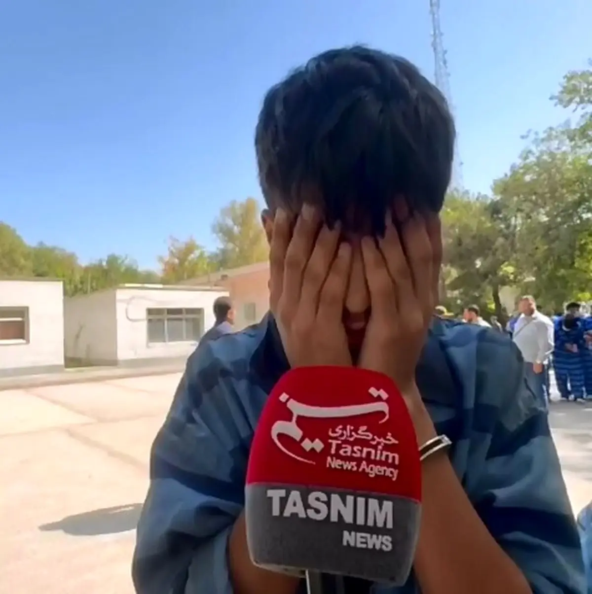 عامل سرقت سنگ‌ قبر از قطعه هنرمندان بهشت زهرا (س) دستگیر شد + فیلم