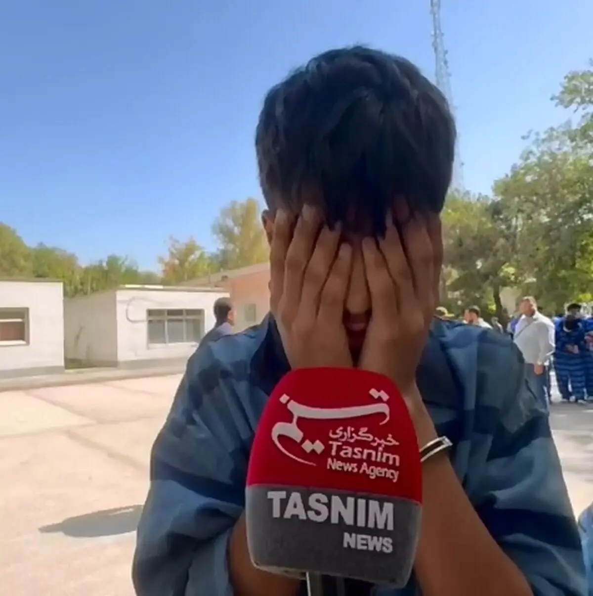 عامل سرقت سنگ‌ قبر از قطعه هنرمندان بهشت زهرا (س) دستگیر شد + فیلم