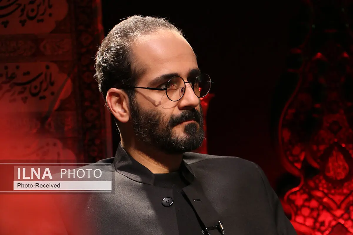 موسیقی انقلاب فرصتی برای آزمون و خطای آماتورها نیست/ بودجه سمفونی «اروند» صفر بود/ کار آهنگساز فقط ساخت و نوشتن «پارتیتور» نیست/ دلیل افول «سرود» راهبری‌های اشتباه است