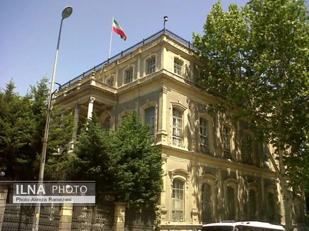 Iranian consulates in Turkey stop consular services