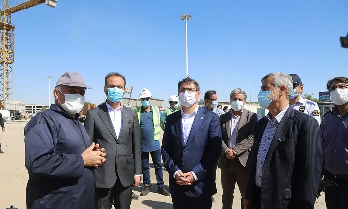  استمرار شبانه روزی فعالیت‌های بنادر تجاری کشور/تخلیه و بارگیری  ۷۰ میلیون تن انواع کالا در بنادر  