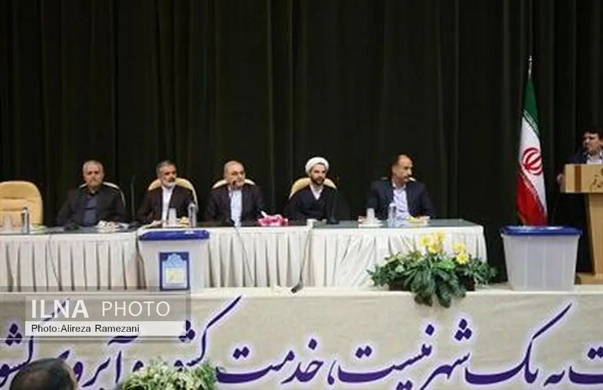 نامزد‌های انتخاباتی اخلاق را در تبلیغات خود رعایت کنند