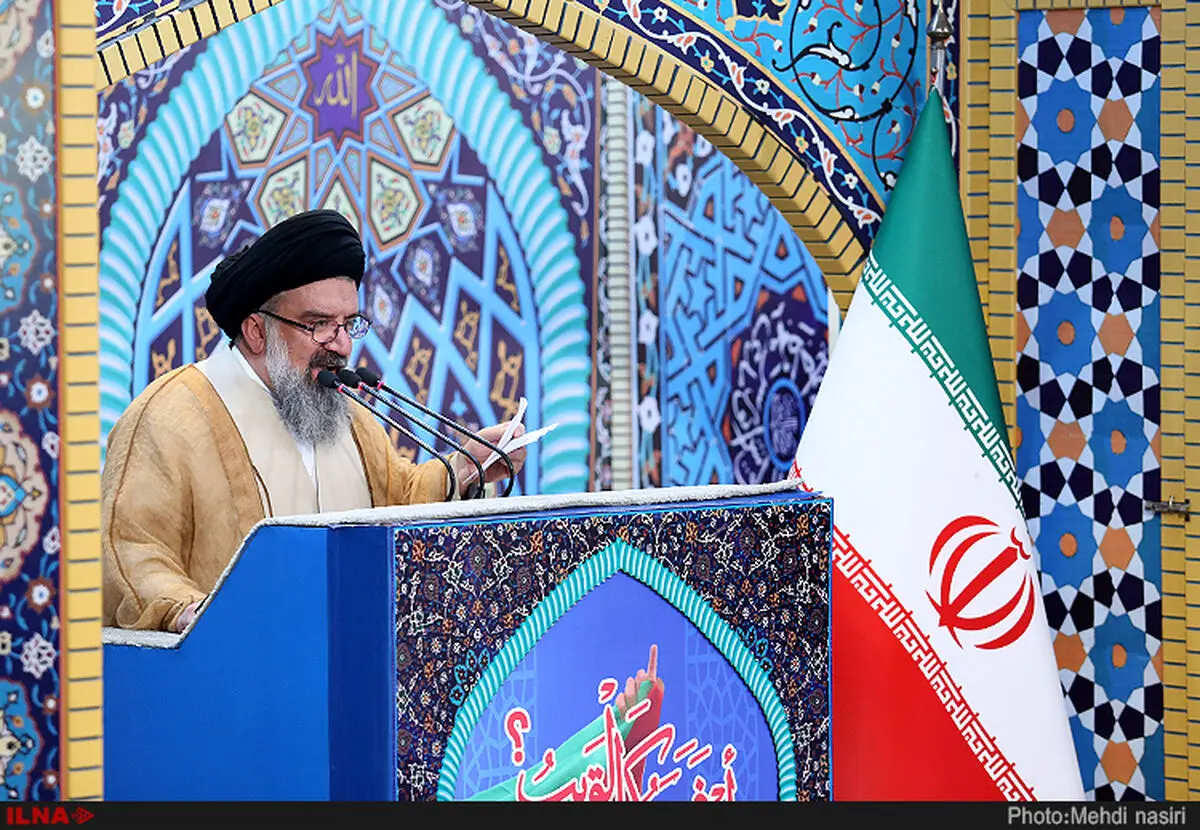 رهبری شهید بنیان‌های  نظام را تکمیل کردند