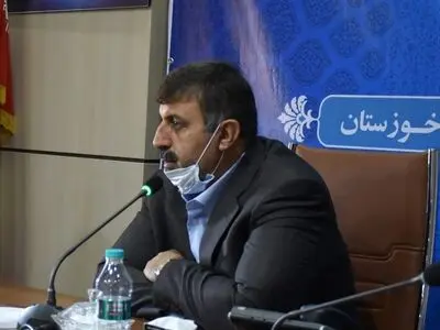 توزیع 160 هزار ماسک به بیمارستان ها و دستگاه های خدمات‎رسان از سوی مدیریت بحران خوزستان/ پیگیری و توزیع 2 هزار لباس حفاظتی برای کادر درمان/ تامین موادضدعفونی معابر و اماکن عمومی برای فرمانداران و شهرداران