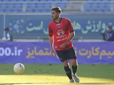 بیگی: موسوی اهل فحاشی و حرف زشت نیست/ داور به درگیری ترابی و موسوی نزدیک بود/ ناظران مقصر تخلف نفرات بیشتر پرسپولیس را معرفی و جریمه کنند