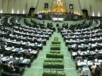 عزاداری نمایندگان  به مناسبت فرا رسیدن سالروز شهادت دخت نبی اکرم (ص)