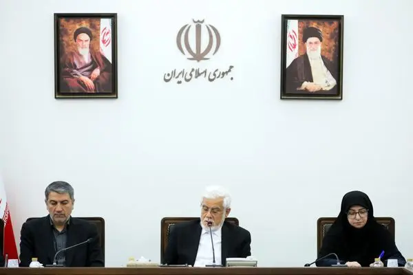 نجات دریاچه ارومیه مسأله‌ای ملی است / مشارکت مردم و سمن‌ها کلید موفقیت احیای دریاچه