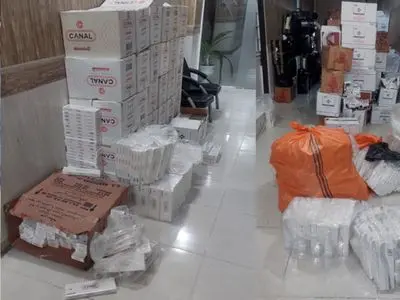 انبار سیگار‌های ۵٠ میلیاردی فاقد مجوز، تخلیه شد