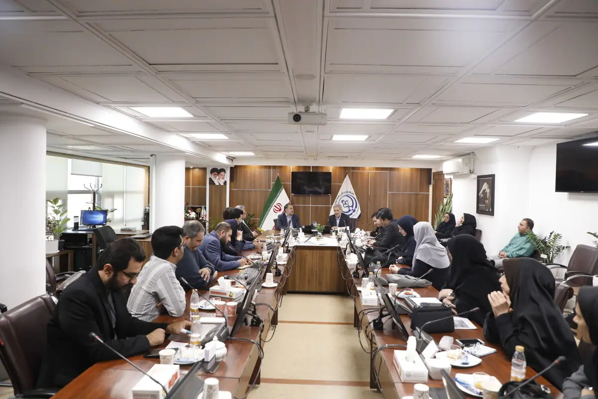 برگزاری نشست هم‌اندیشی با تأکید بر وفاق در پرستاری
