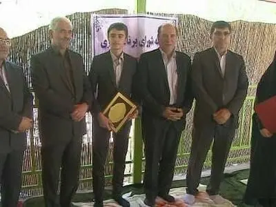 حکم مشاور مدیرکل آموزش و پرورش برای 2 نماینده مجلس دانش آموزی در کهگیلویه وبویراحمد