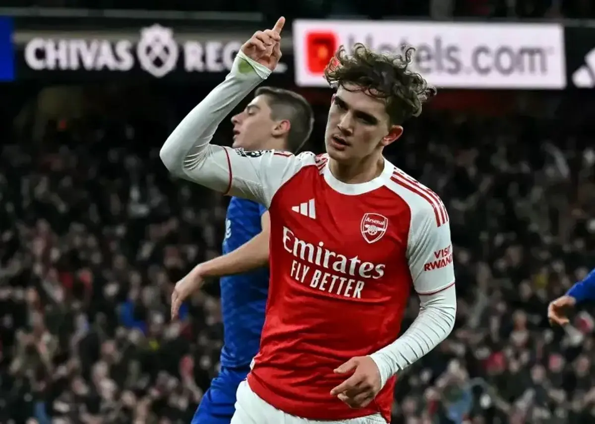 مکس دومان جوان‌ترین گلزن تاریخ لیگ جزیره شد