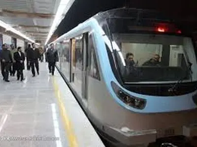 افزایش ساعت سرویس‌دهی خطوط قطار شهری مشهد در روز طبیعت