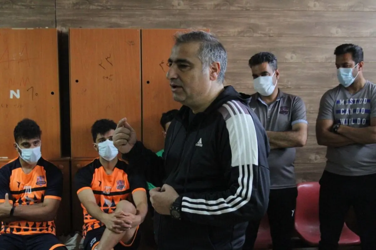 2 مربی جدید در نساجی 