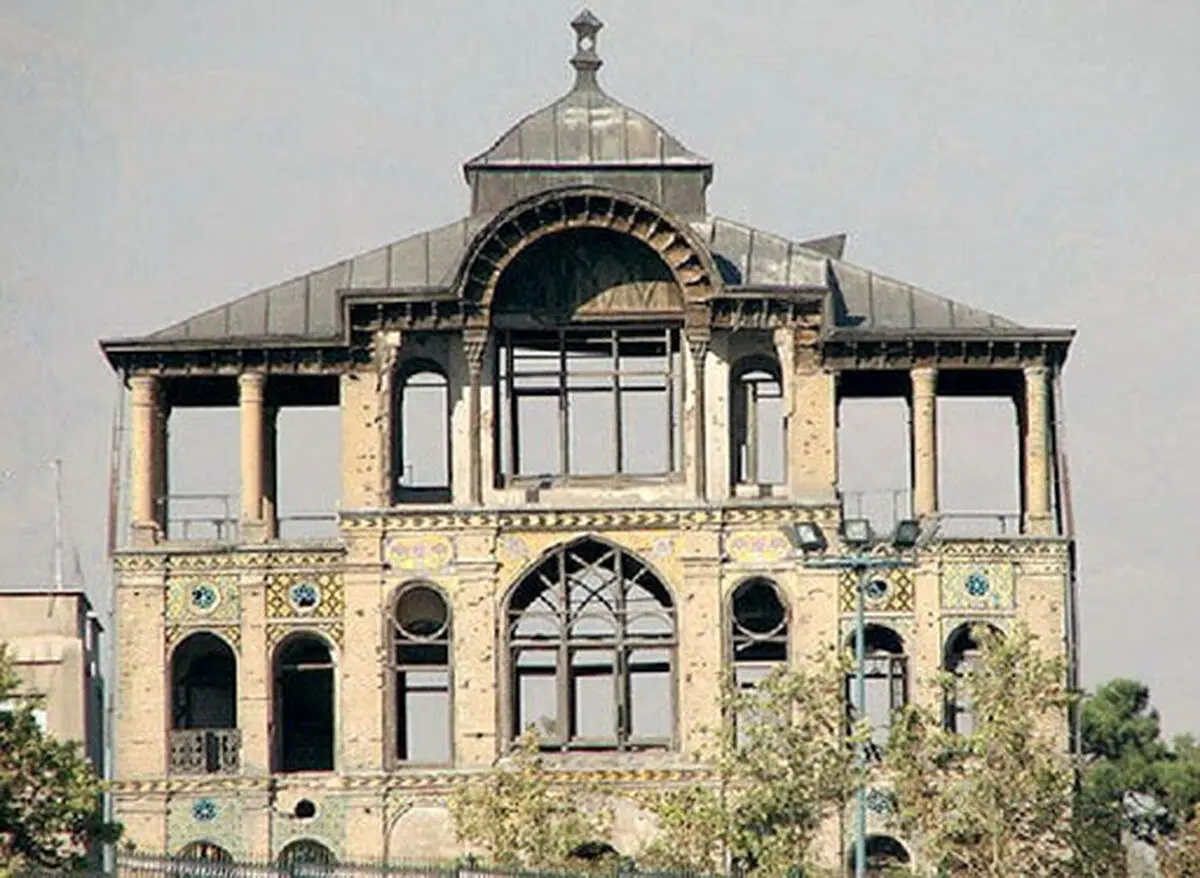 پیگیری برای آغاز مرمت عمارت کلاه‌فرنگی عشرت‌آباد 
