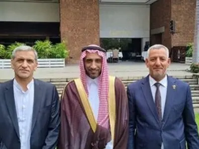 نوروزی با رئیس پزشکی شورای المپیک آسیا دیدار کرد