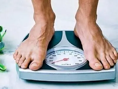 چرا صبح‌ها لاغرتر از بقیه ساعات روز هستیم؟