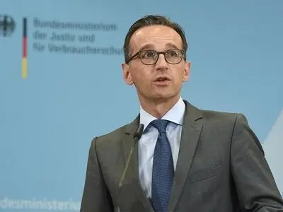 Germany urges Iran to stick with nuclear deal