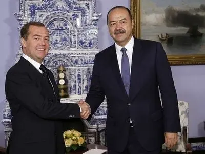 دیدار نخست‌وزیران روسیه و ازبکستان