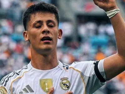 ویدئو: وقتی گولر جای پای تونی کروس می‌گذارد