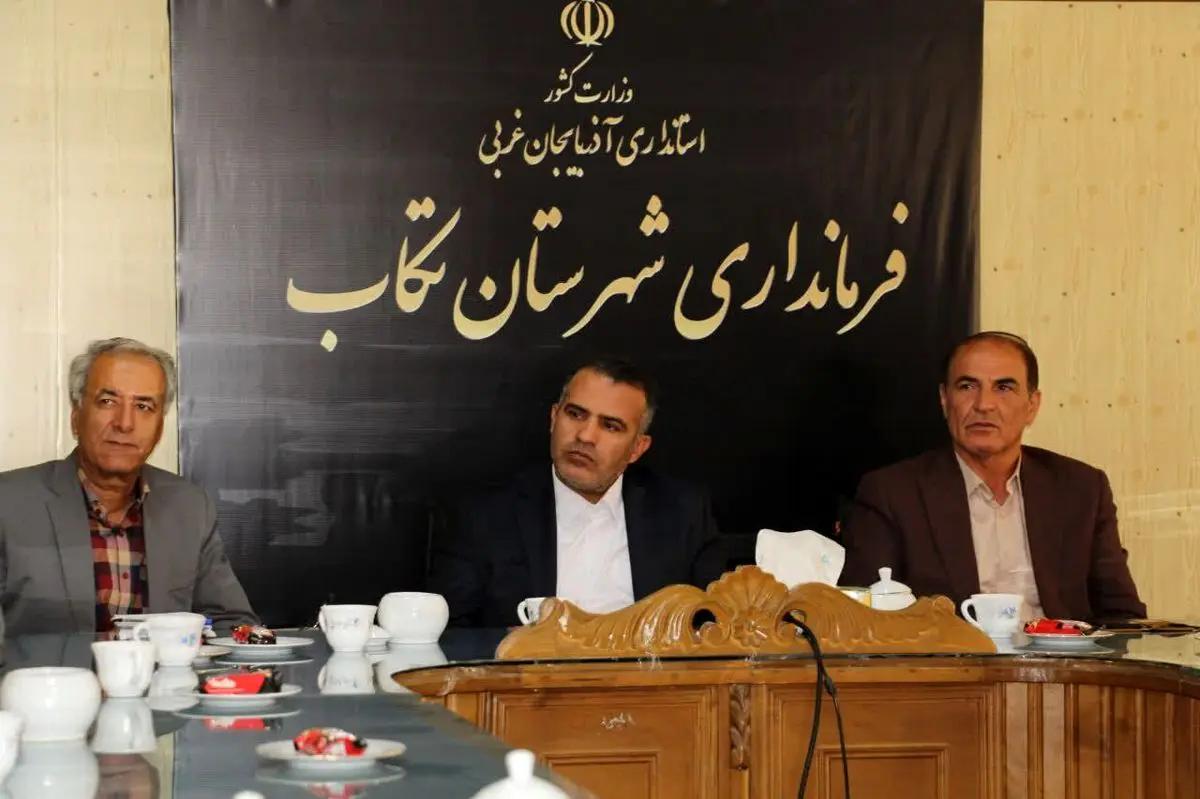 حمایت همهجانبه از هنر خوشنویسی شهرستان تکاب در دستور کار قرار دارد