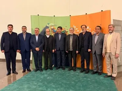 اختتامیه چهل‌وچهارمین جشنواره تئاتر فجر برگزار شد/ معرفی برگزیدگان 
