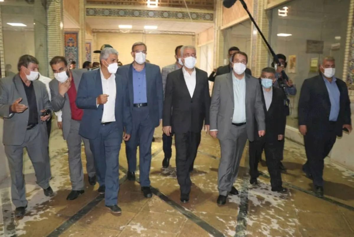ظرفیت‌های راه‌اندازی بازارچه صنایع‌دستی مجاور شاه‌ چراغ بررسی شد