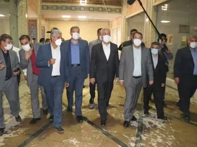 ظرفیت‌های راه‌اندازی بازارچه صنایع‌دستی مجاور شاه‌ چراغ بررسی شد