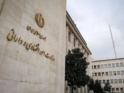 تاریخ برگزاری جلسه رأی اعتماد مدنی‌زاده مشخص نیست/ برای ادامه فعالیت اکرمی باید اذن رهبری گرفته شود