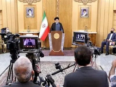  Iran’s President Vows Revenge for Assassination of IRGC Serviceman