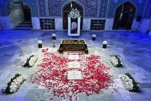 زیارت مزار رهبر شهید انقلاب از ۴ مسیر اختصاصی انجام می‌شود