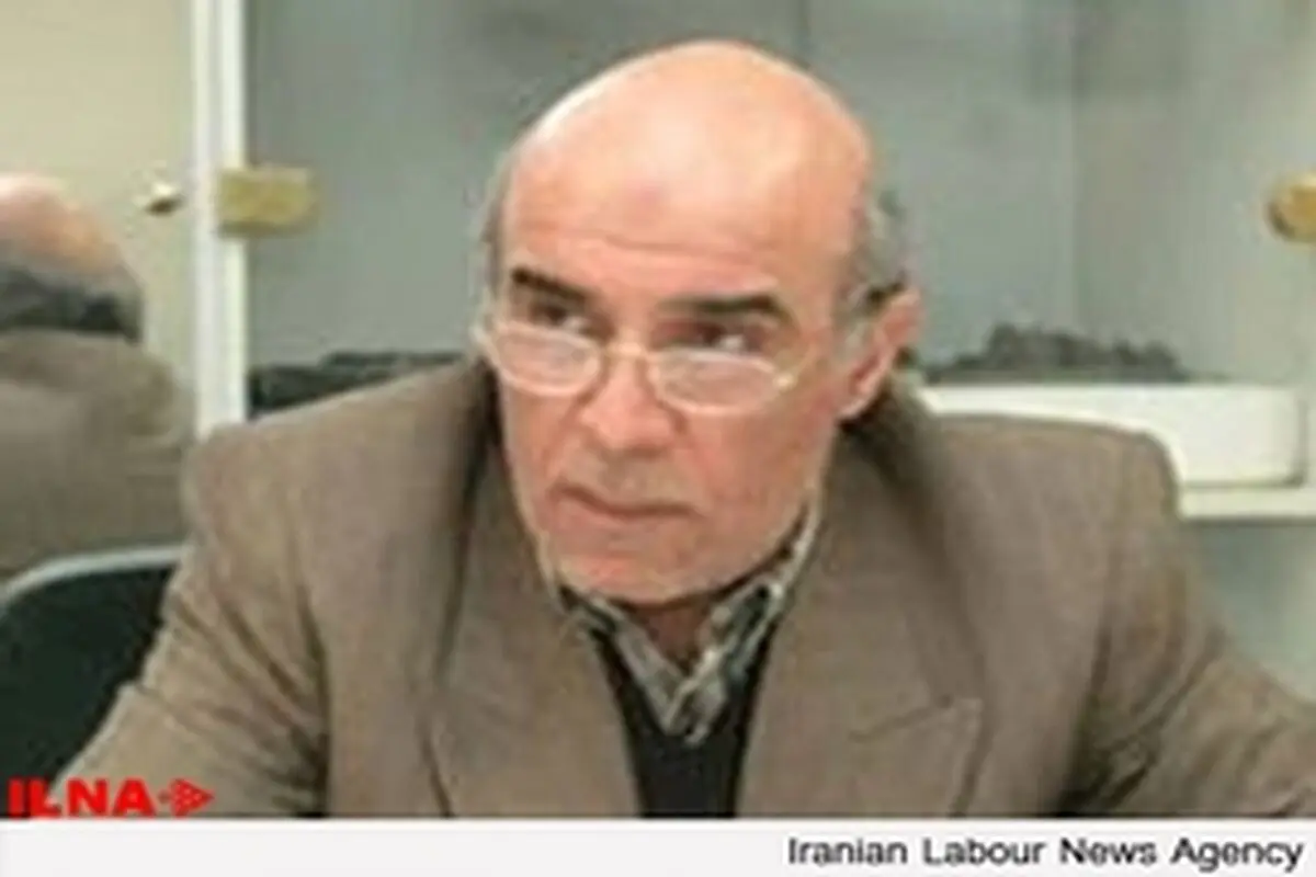 خودروسازان درخواست افزایش قیمت دادند / زیان ۱۳۰ میلیارد تومانی یکی از خودروسازان