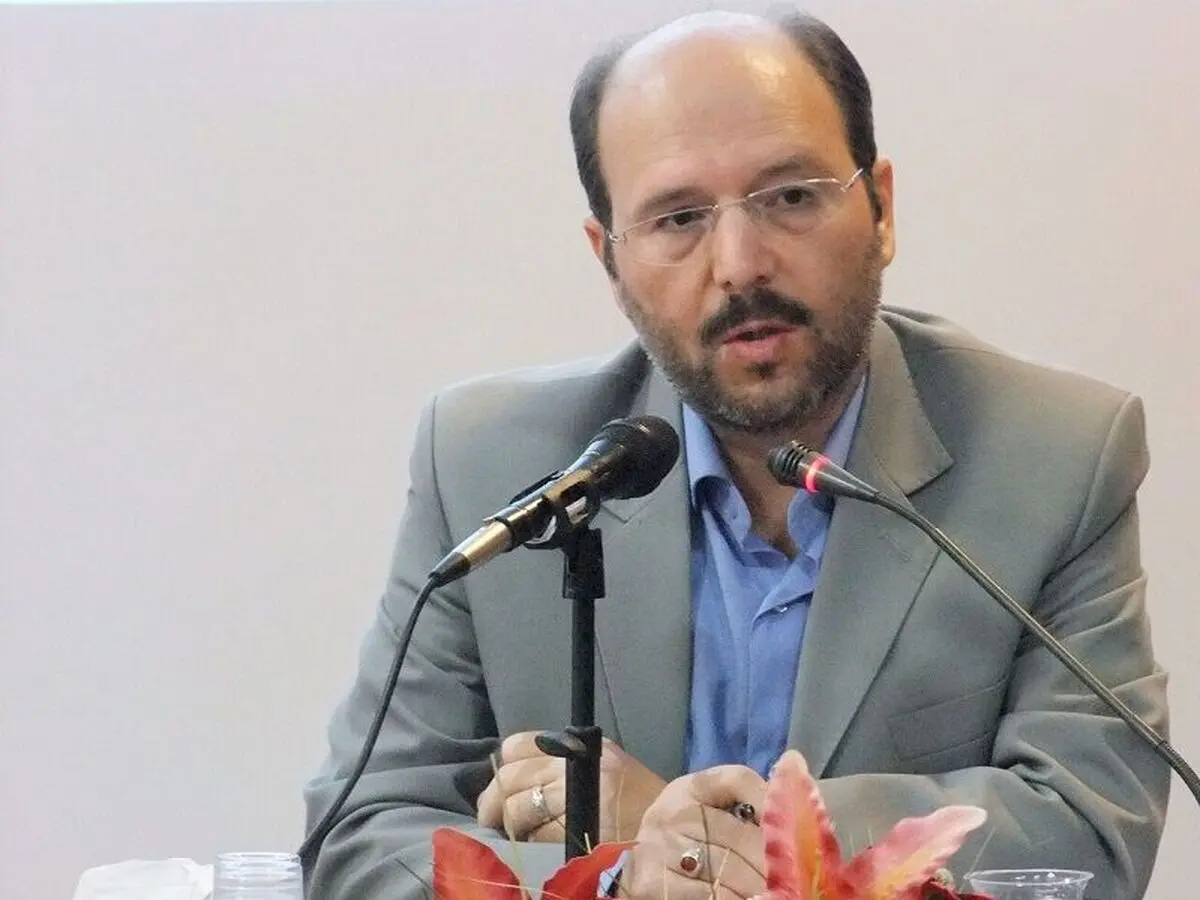 ضرورت تبیین گفتمان اصلی انقلاب برای نسل های جوان و نوجوان/ برگزاری  کرسی‌های آزاداندیشی در دانشگاه