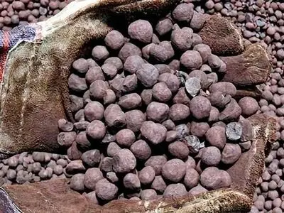 بررسی بازارهای سنگ آهن و مس در سال 2025 و نگاه تحلیلگران به آینده
