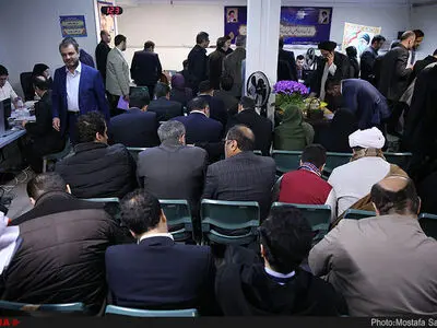 نوه آیت‌الله منتظری نامزد انتخابات شورای شهر تهران شد