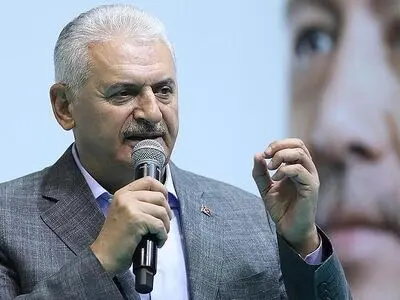 مقامات اقلیم کردستان با آتش بازی کردند/ همراه با ایران و عراق به صورت هماهنگ عمل می‌کنیم