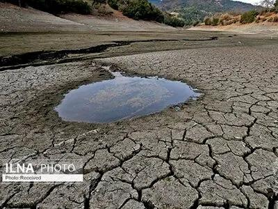 آبخوان دشت قزوین به علت برداشت های بی رویه در حال کاهش است