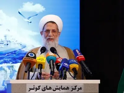 تاب آوری کارکنان ناوگروه ۸۶ در سفر ۸ ماهه نتیجه ایمان کارکنان به خداست