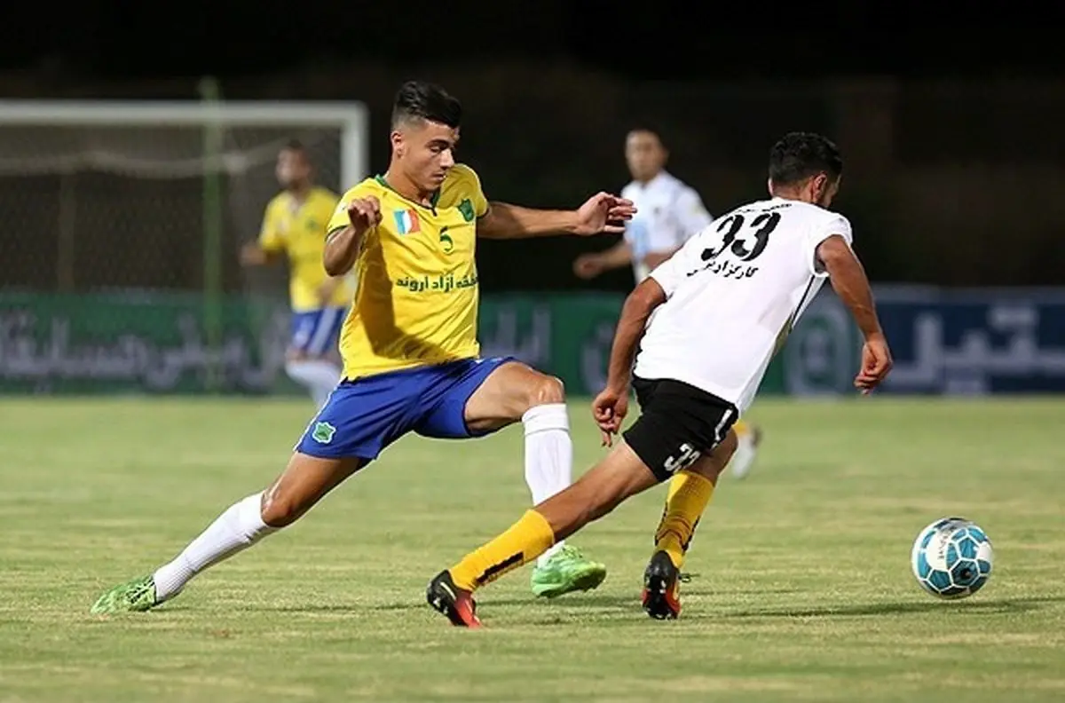 سپاهان 0 صنعت نفت آبادان 0/ پپ از استقلال جا ماند