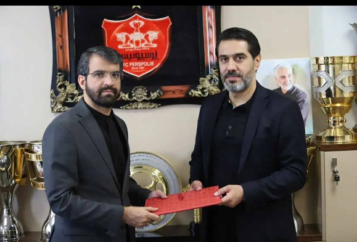 تمدید قرارداد پیروانی با پرسپولیس
