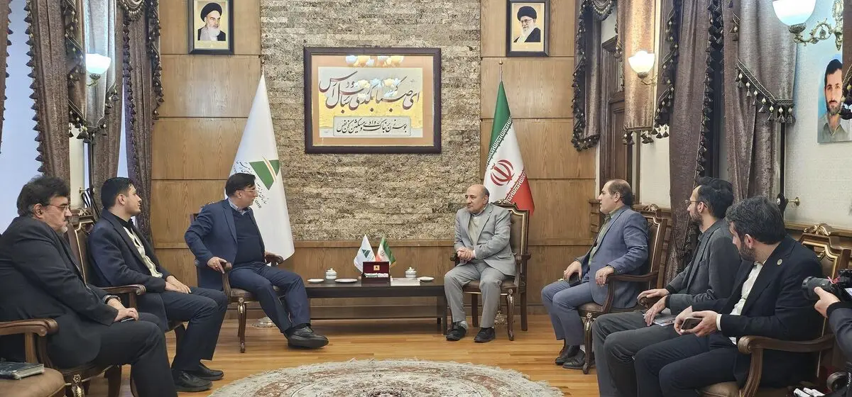 تداوم هم افزایی بین مناطق آزاد/ تفاهم نامه همکاری بین سازمان های مناطق آزاد ماکو و ارس امضا شد