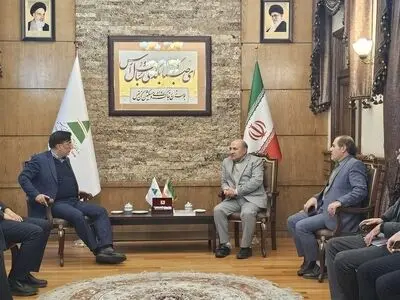 تداوم هم افزایی بین مناطق آزاد/ تفاهم نامه همکاری بین سازمان های مناطق آزاد ماکو و ارس امضا شد