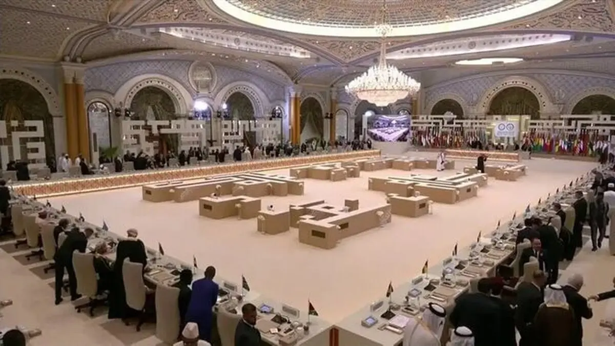 البيان الختامي للقمة العربية -الإسلامية: المطالبة بوقف العدوان الإسرائيلي على قطاع غزة ولبنان وتوفير الدعم الإنساني لهما