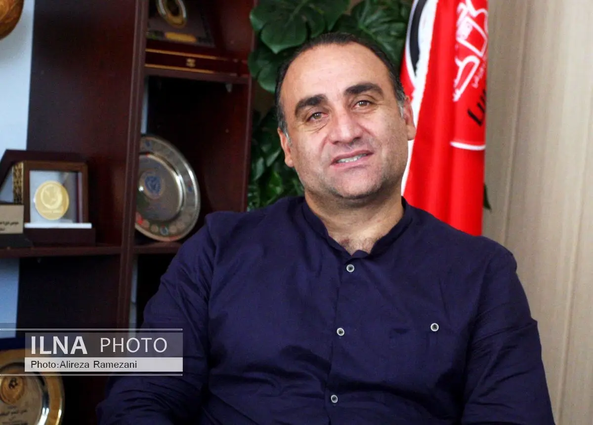 سوار بر موج پیروزی به سمت دربی می‌رویم/ درباره داوری فقط کارشناسان نظر بدهند