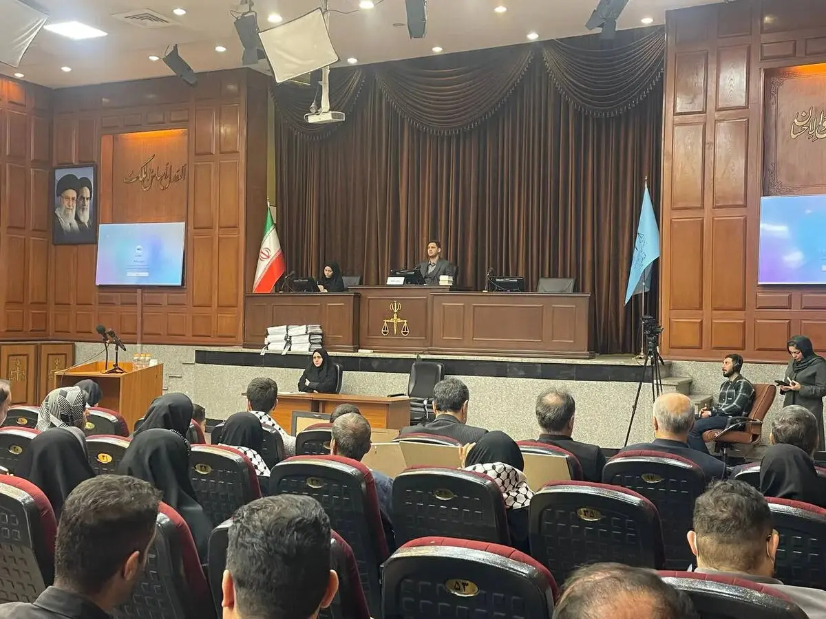 اولین جلسه رسیدگی به پرونده جنایات جنگ تحمیلی ۱۲ روزه برگزار شد/ رسیدگی به دادخواهی ۳۵۲ هزار و ۹۸۳ ایرانی علیه آمریکا و سران رژیم صهیونیستی
