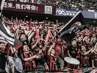 ویدئو:وقتی پدر میلانی برای اینتری‌ها خط‌ونشان می‌کشد!