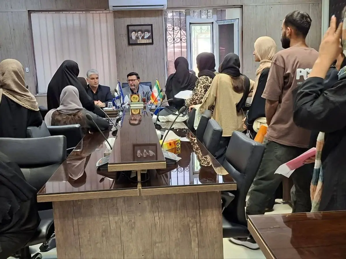 ملاقات‌های مردمی، پلی برای ارتباط مستقیم با اتباع خارجی است