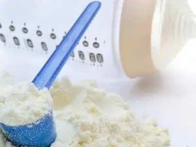 مجوزِ شرکتهای توزیعی شیرخشک در تهران و البرز به سختی تمدید می‌شود