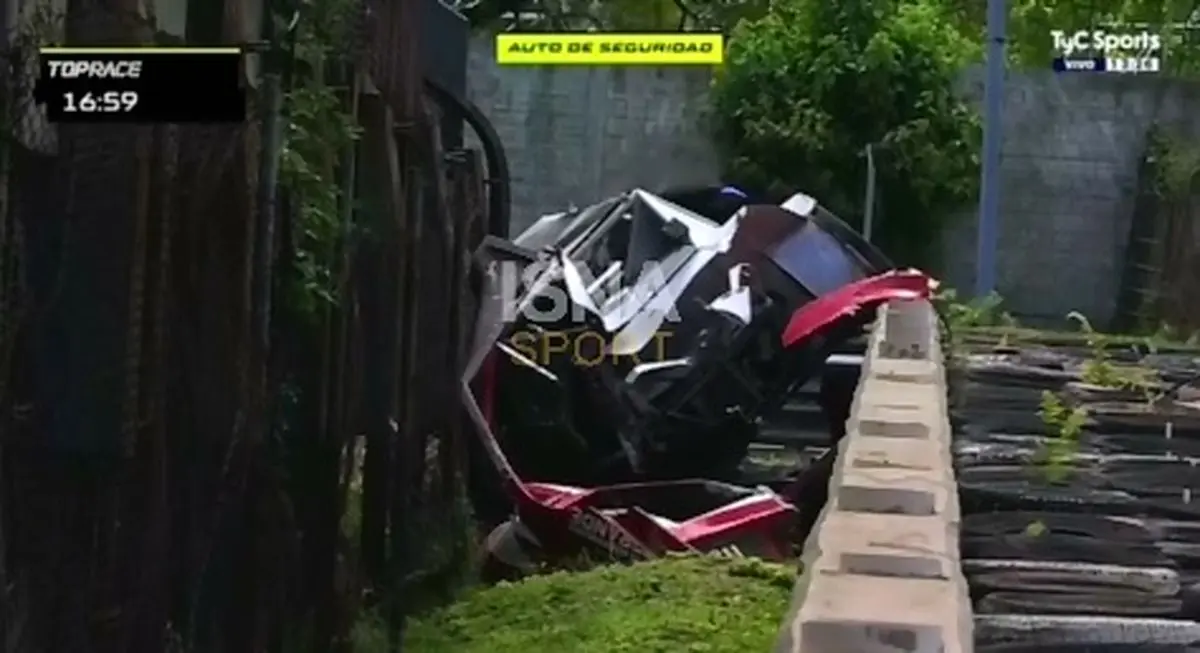 تصادف وحشتناک در مسابقه اتومبیل رانی در آرژانتین + فیلم