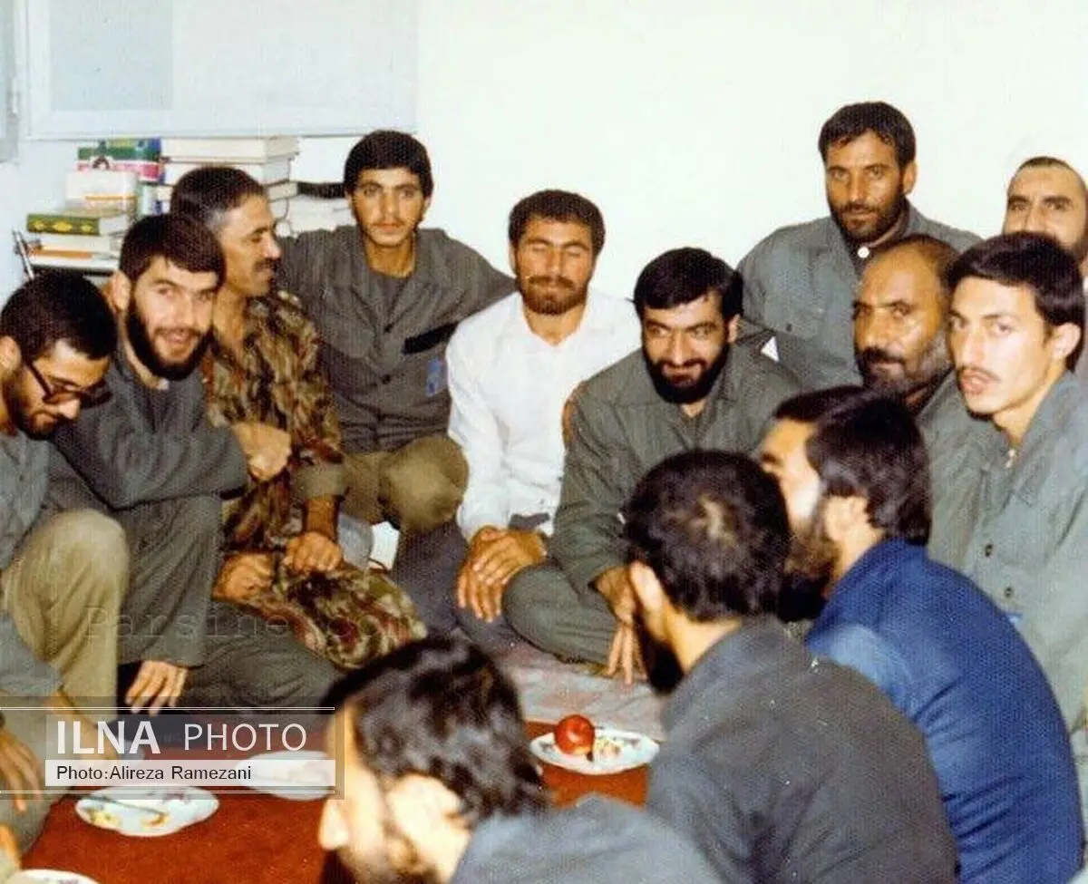 عکس دیده نشده از "پرویز فتاح؛صادق محصولی، محسن رضایی و شهید آبشناسان" 